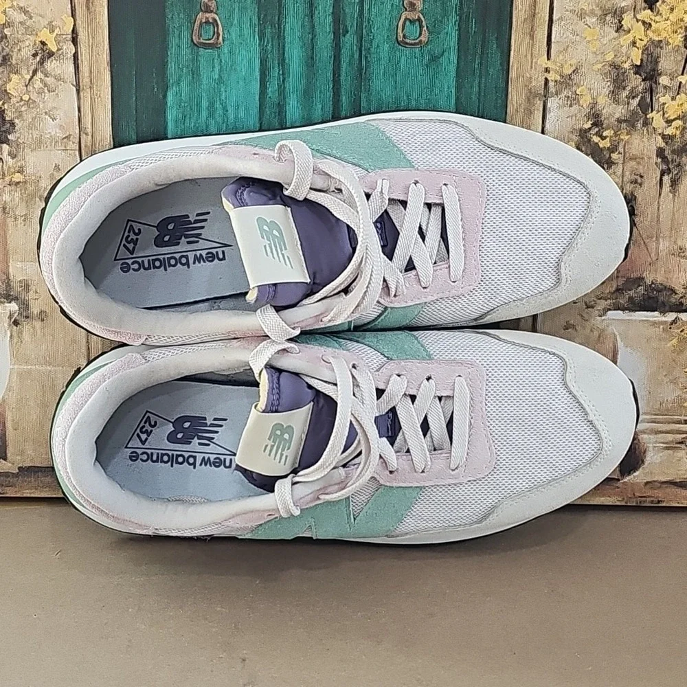 New Balance 237‎ Athletic Shoes Pastel Purple Pink Green Women's Size 9.5